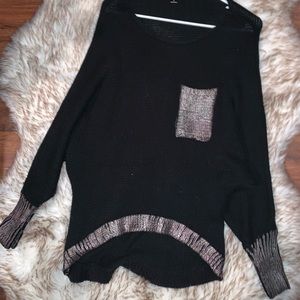 Black high low sweater